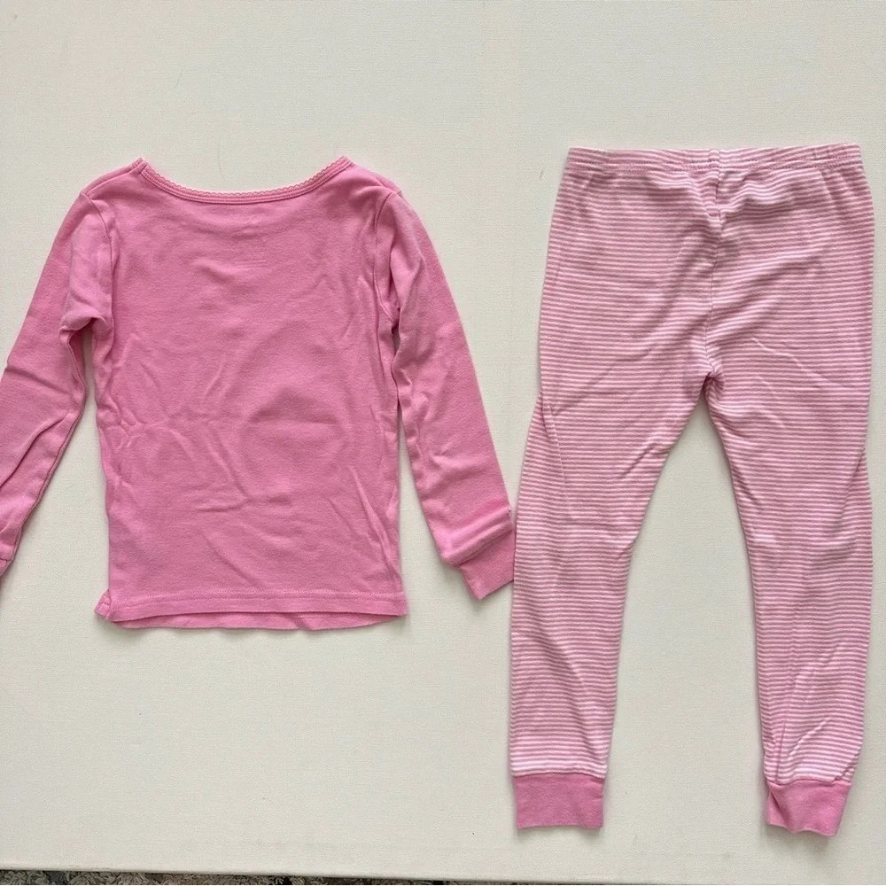 Carter’s Toddler Girl Long Sleeve Pajama Set Size 5T